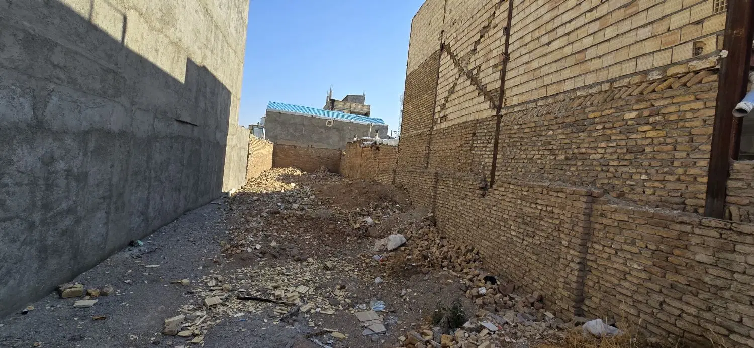 زمین ۲۵۰ متری کمیسیون بالا پرداخت میشود