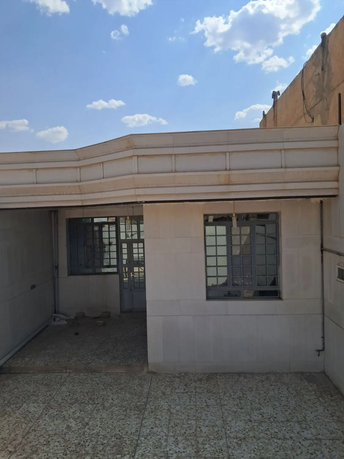 خانه اجاره تلوری