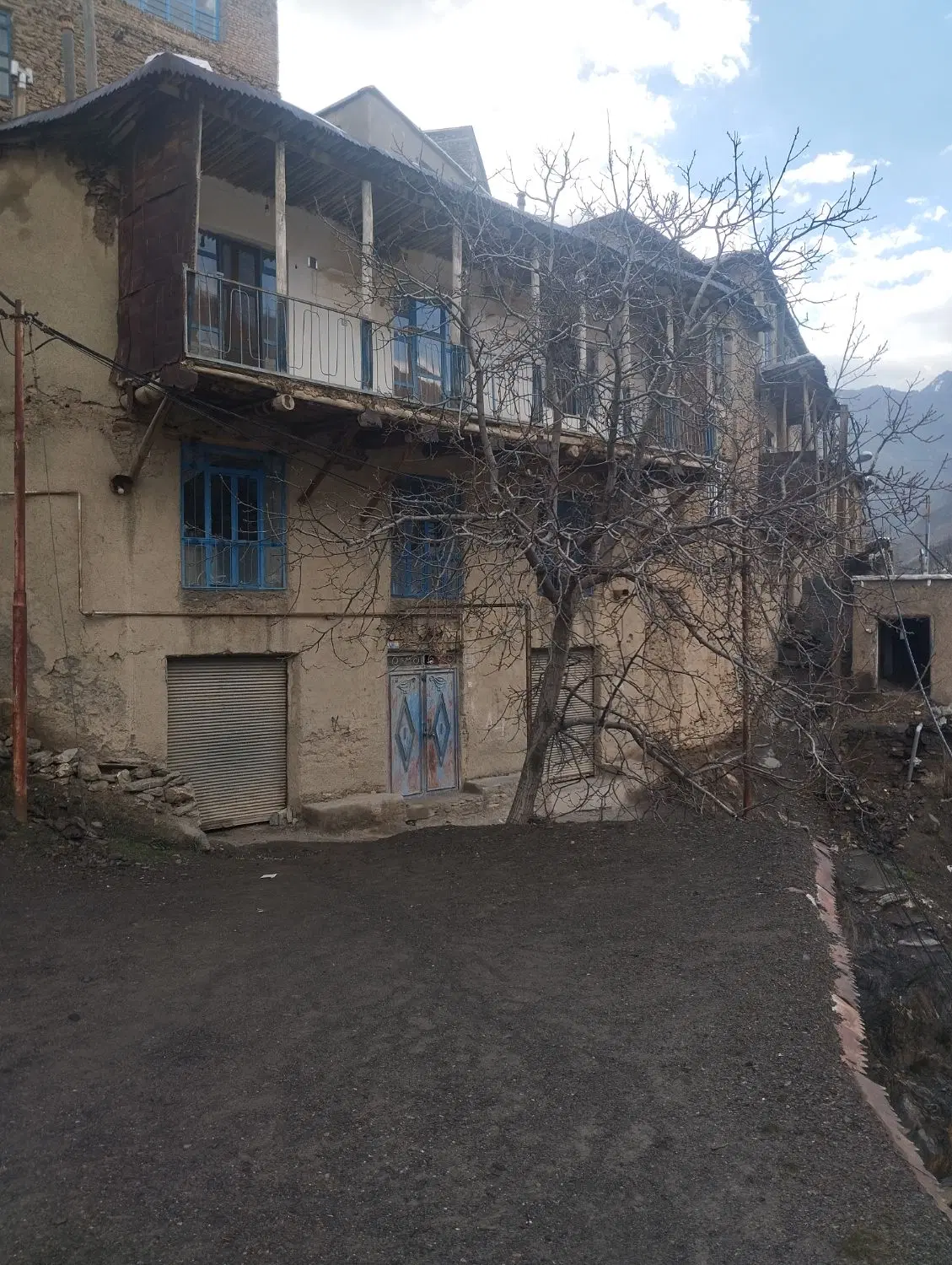 خانه فروشی نایسر خ دکل کوچه مسجدنزدیک خ دکل