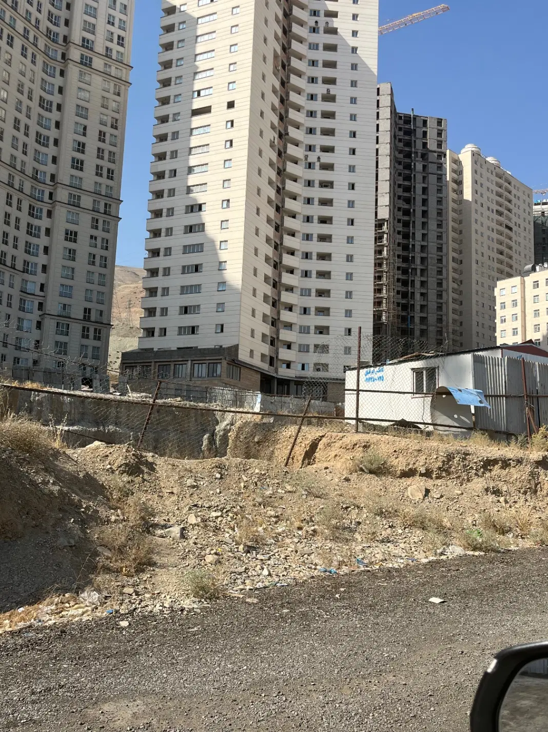 ۸۷ متر برج کارکنان شهرداری منطقه ۹