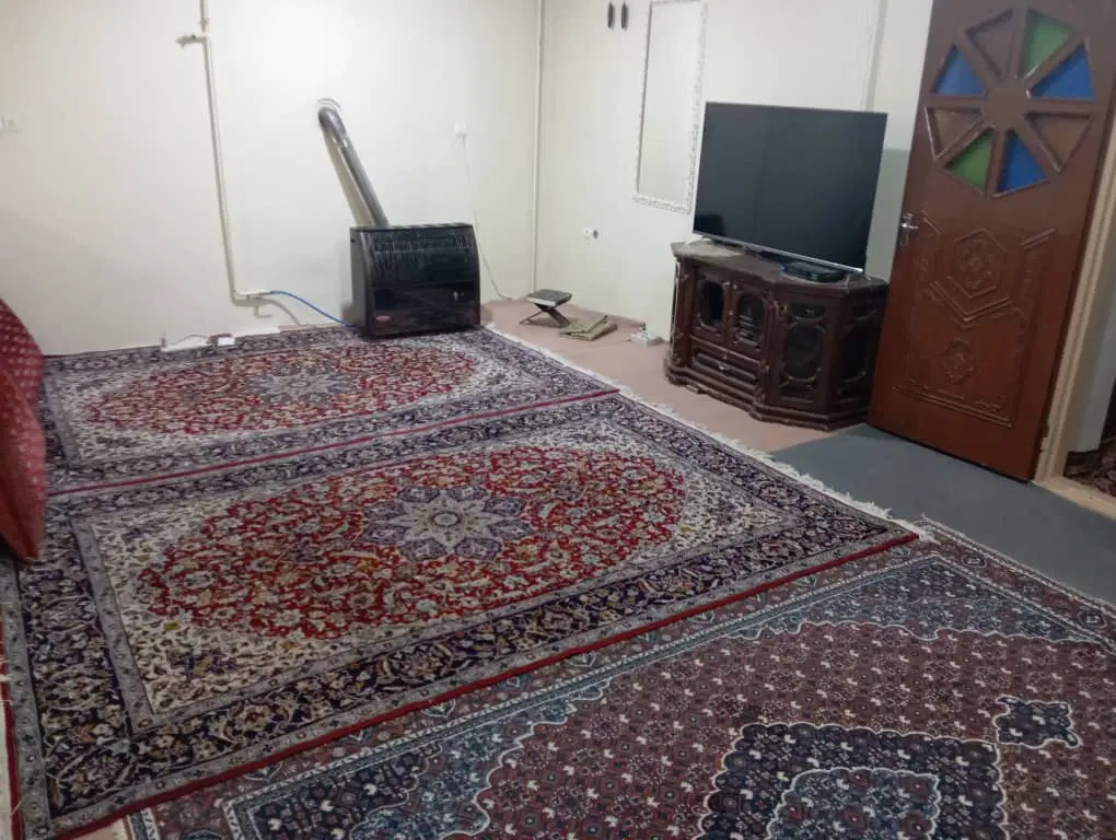 حیاط مسکونی عباسی