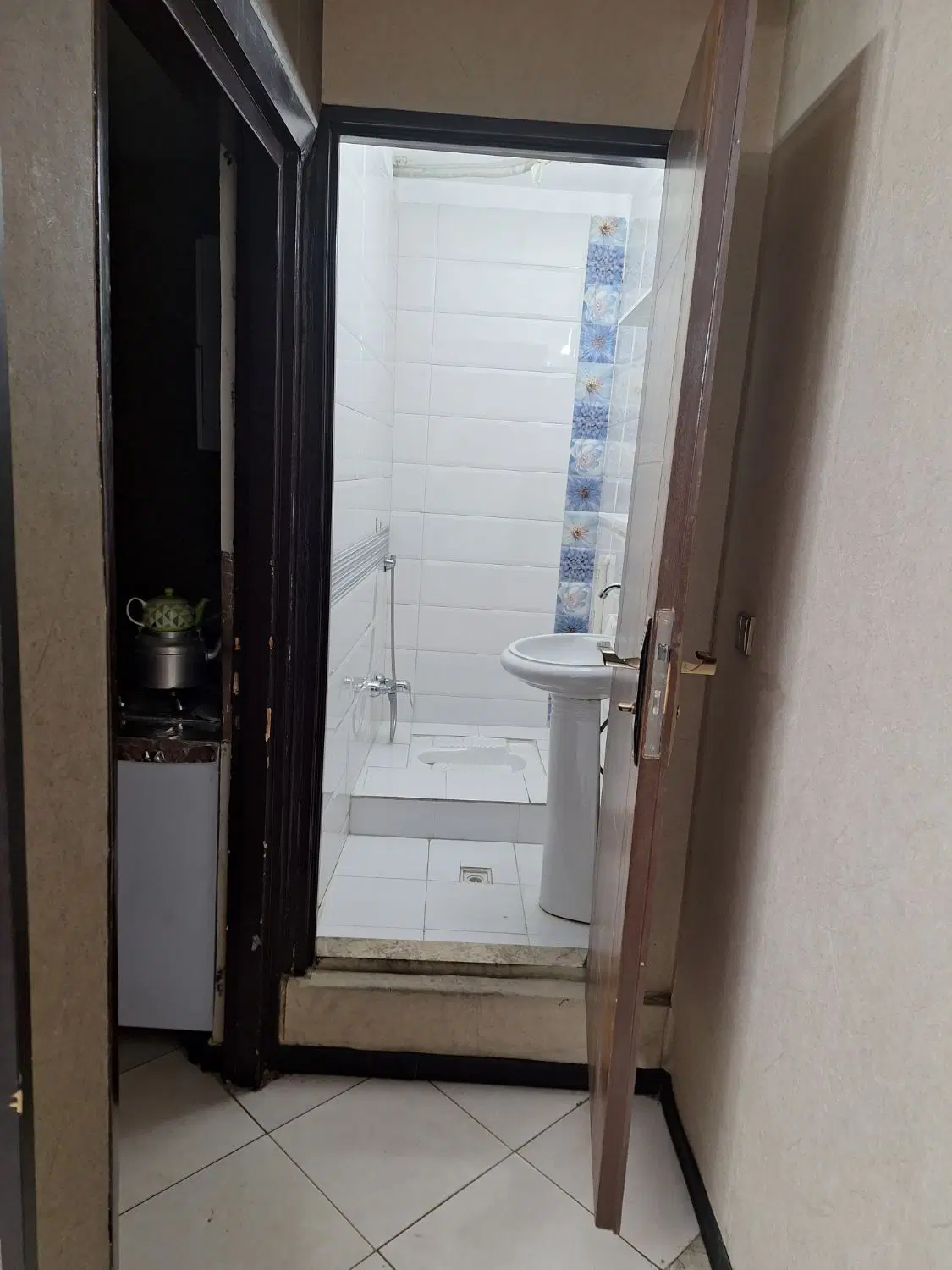 دفتر کار با سند تجاری