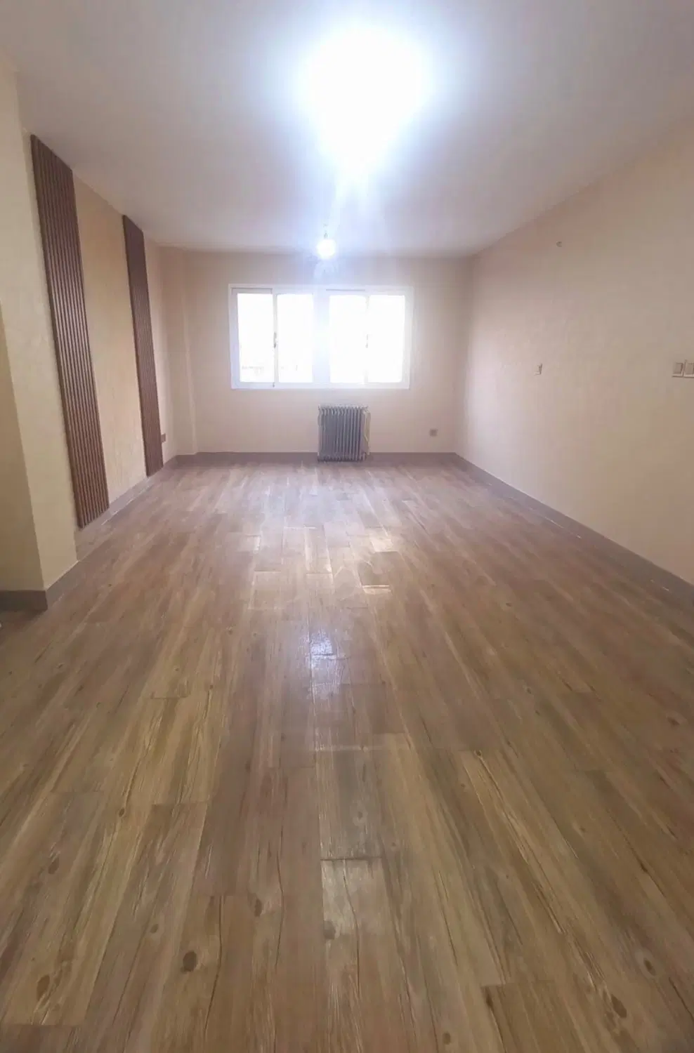 آپارتمان ۸۵ متری دو خواب بازسازی شده تخلیه اماده س