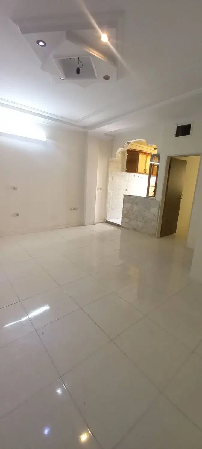 رهن و اجاره آپارتمان ۴۷ متری شهرک صاحب الزمان