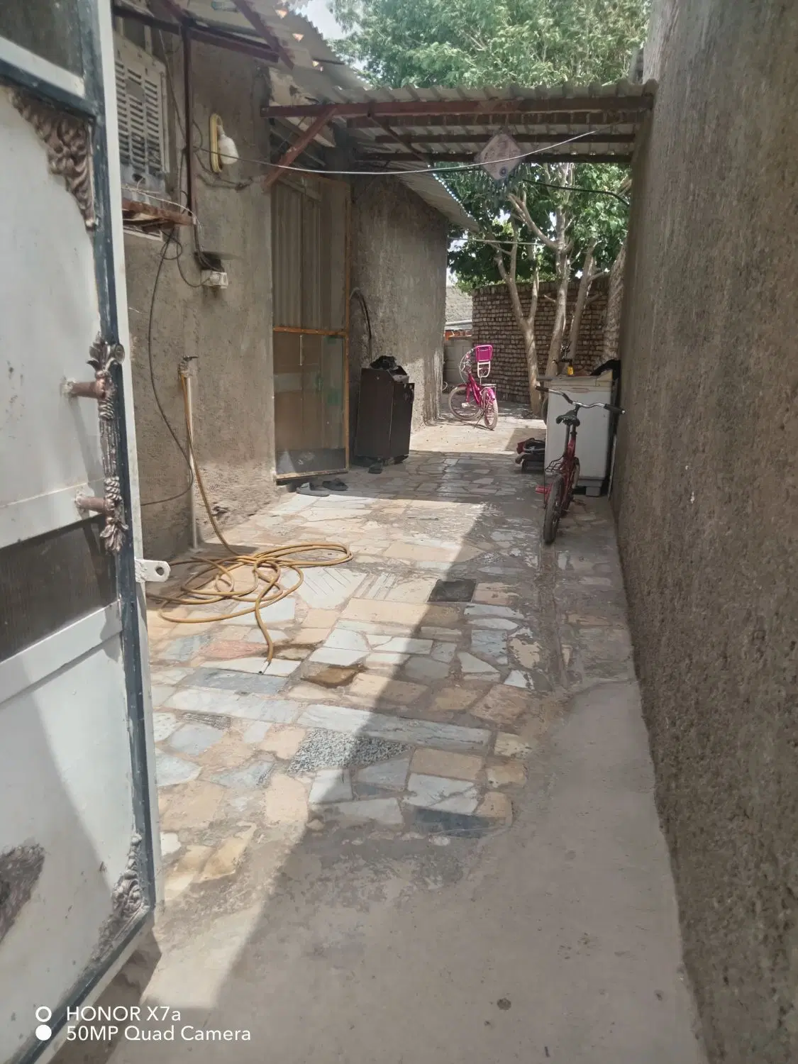 خونه ویلایی با آب و برق فقط گاز باید باکپسول