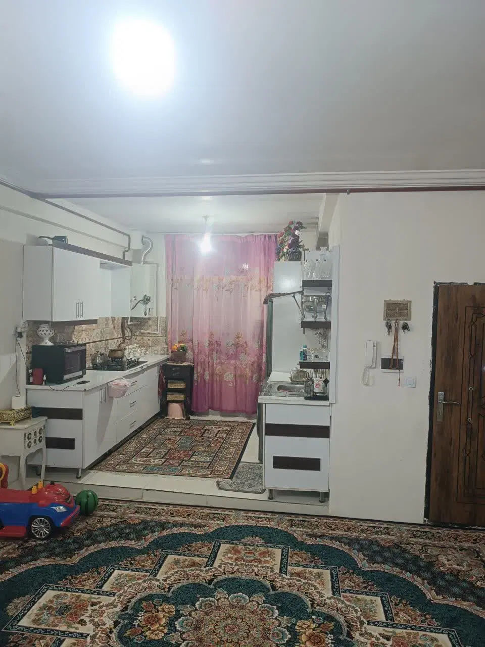 ۷۰ متر طبقه چهارم مزینانی ۸