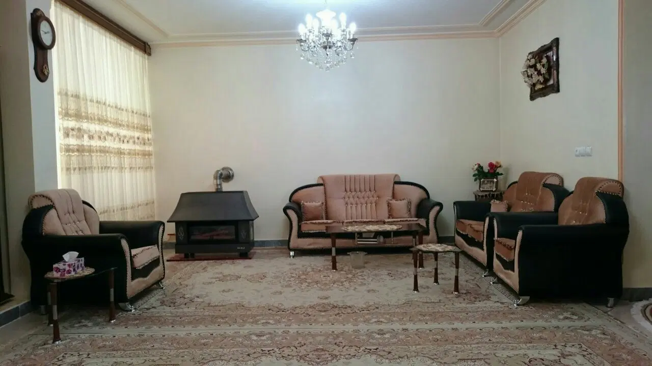 اپارتمان ۱۳۰متر شهر جدید سهند