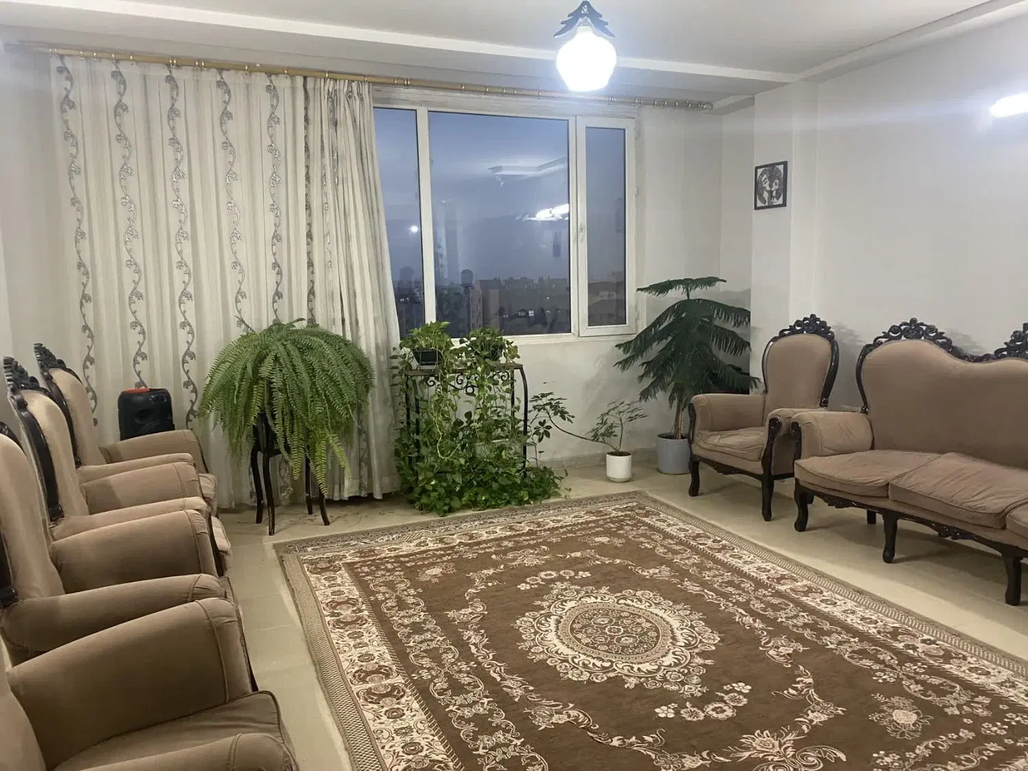 فروشی به قیمت مناسب