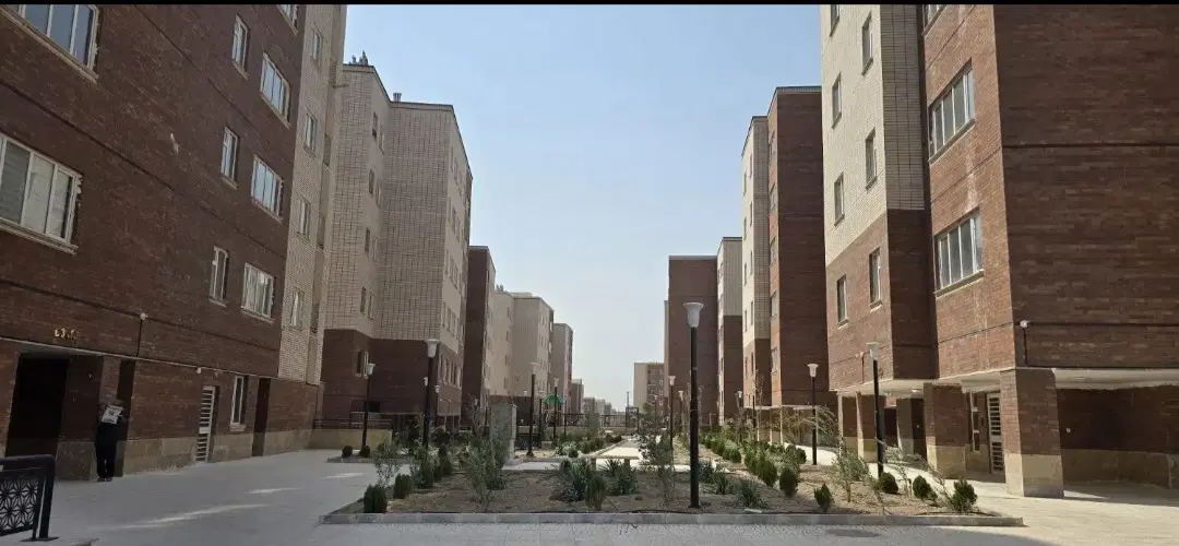 ۱۱۵متر ۳خواب زیتون نوساز کلید تحویل و تقسیط شده