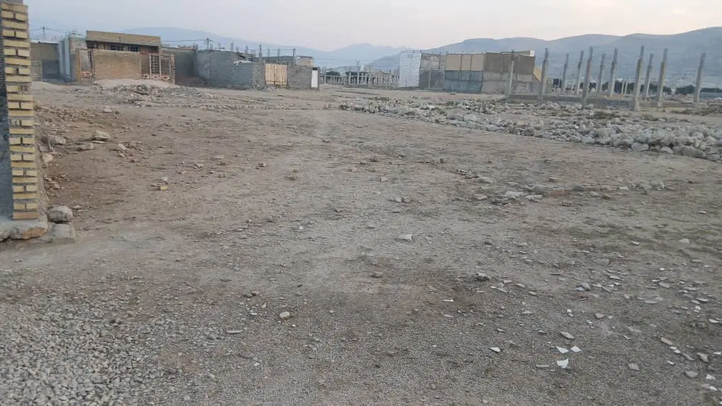 زمین ۳۶ متری ا خوم