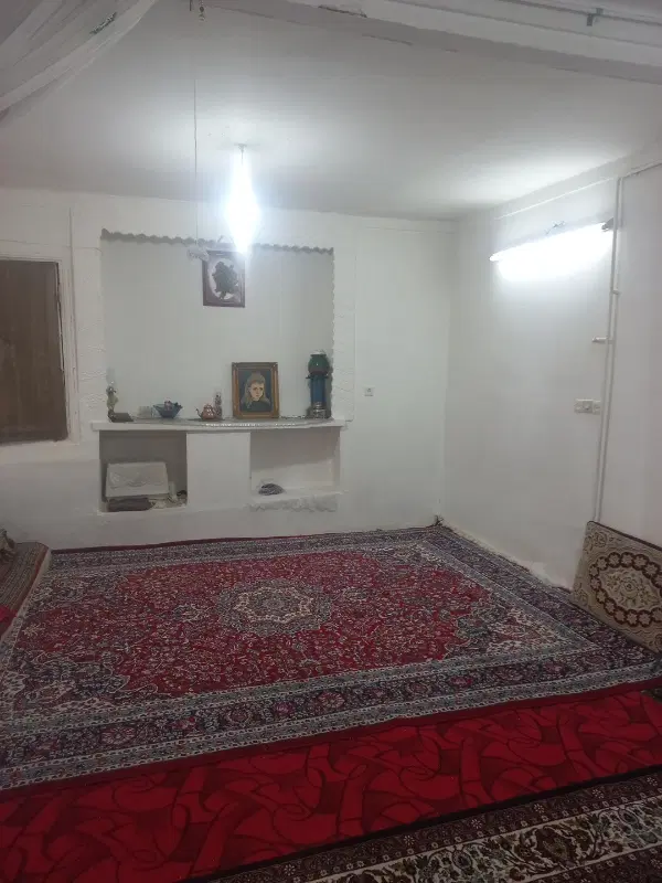خانه ویلای ۷۷مترچهاراه امیرکبیردمیریه