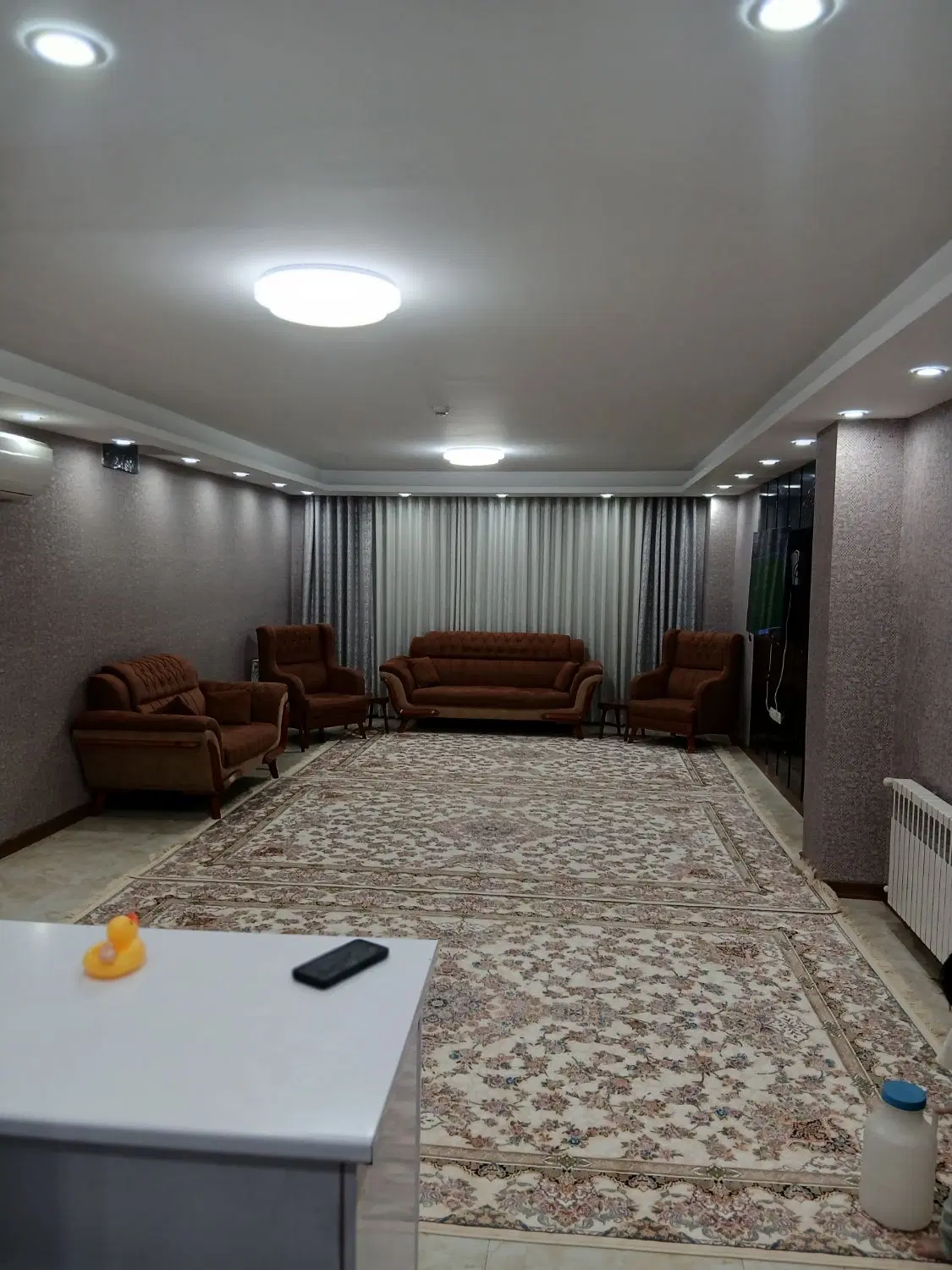 آپارتمان ۱۱۰ متر نرگس شرقی