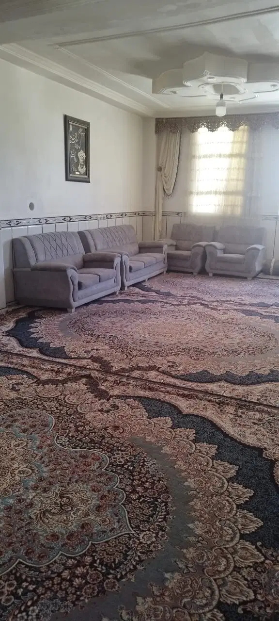 ویلایی ۱۵۰متری ورودی شهرک جهاد