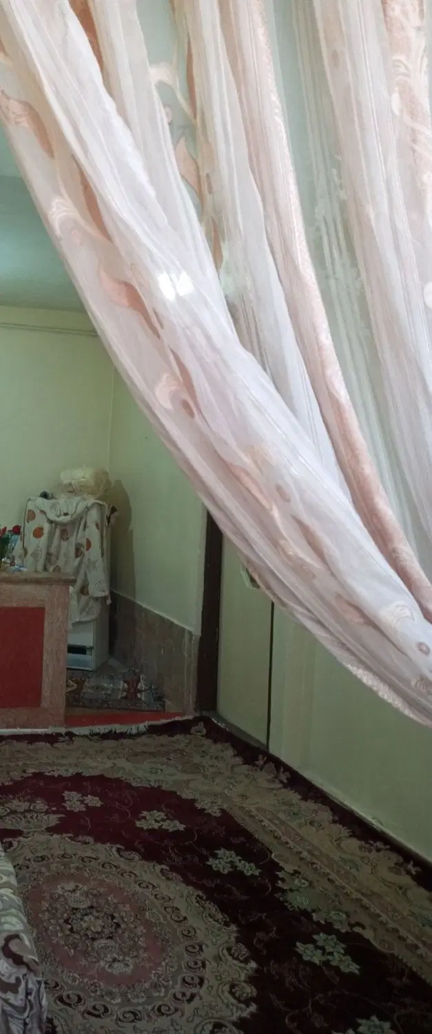 اجاره حیاط مجردی ۴۰ متری