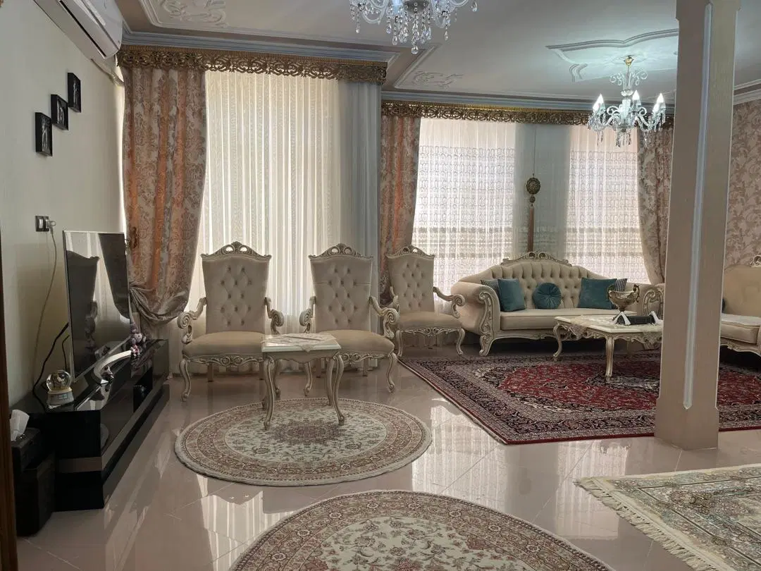 خانه ویلایی خیابان کاشانی