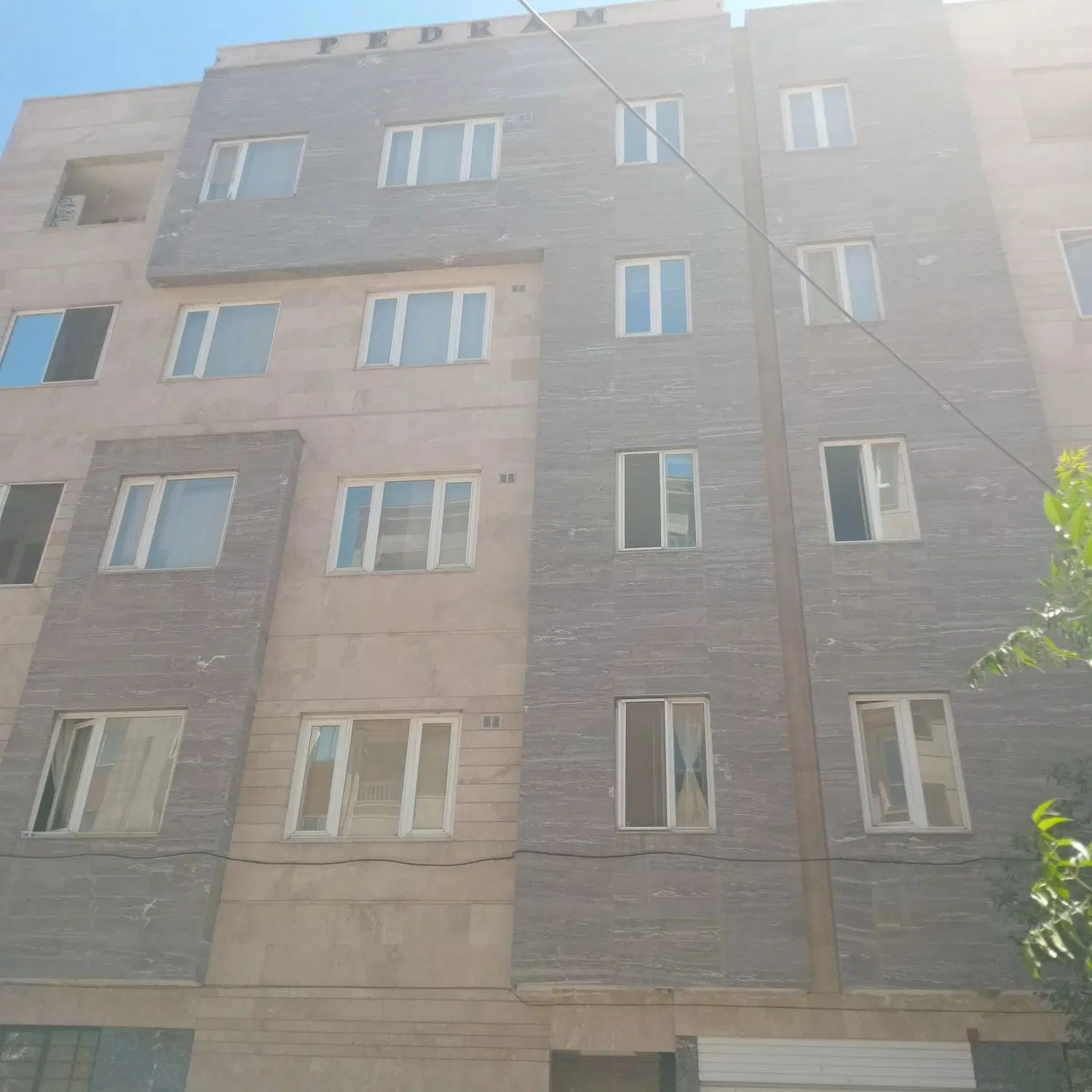 آپارتمان ۱۰۶ متری اول اقدسیه (فرصت)