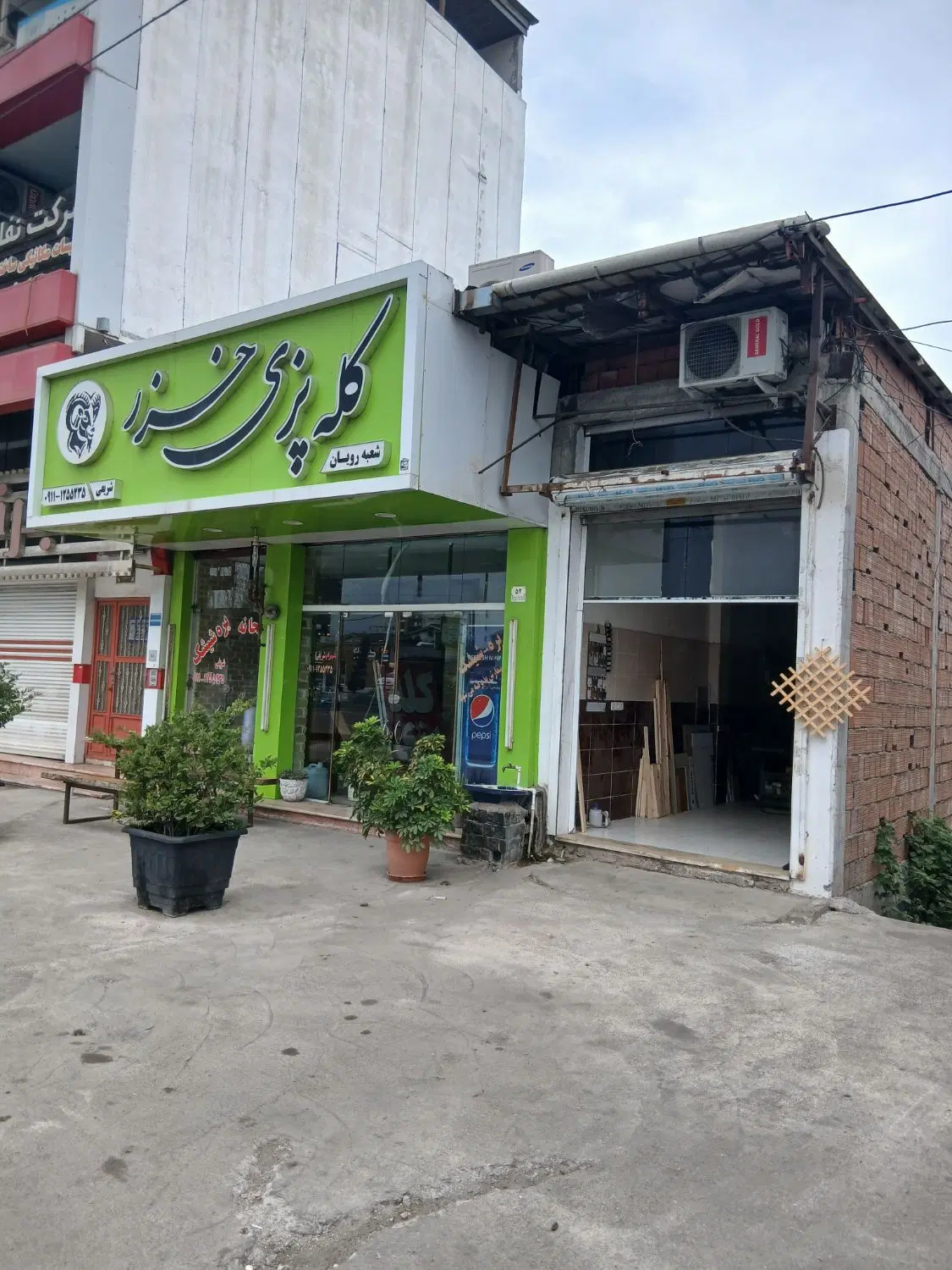 اجاره مغازه تجاری رویان