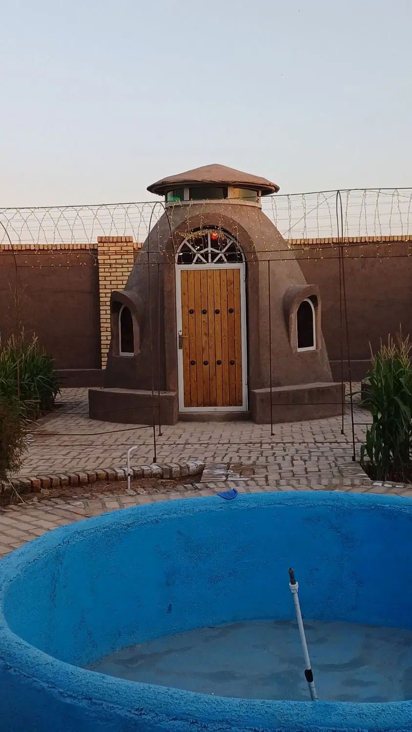 فروش عمارت آرادان