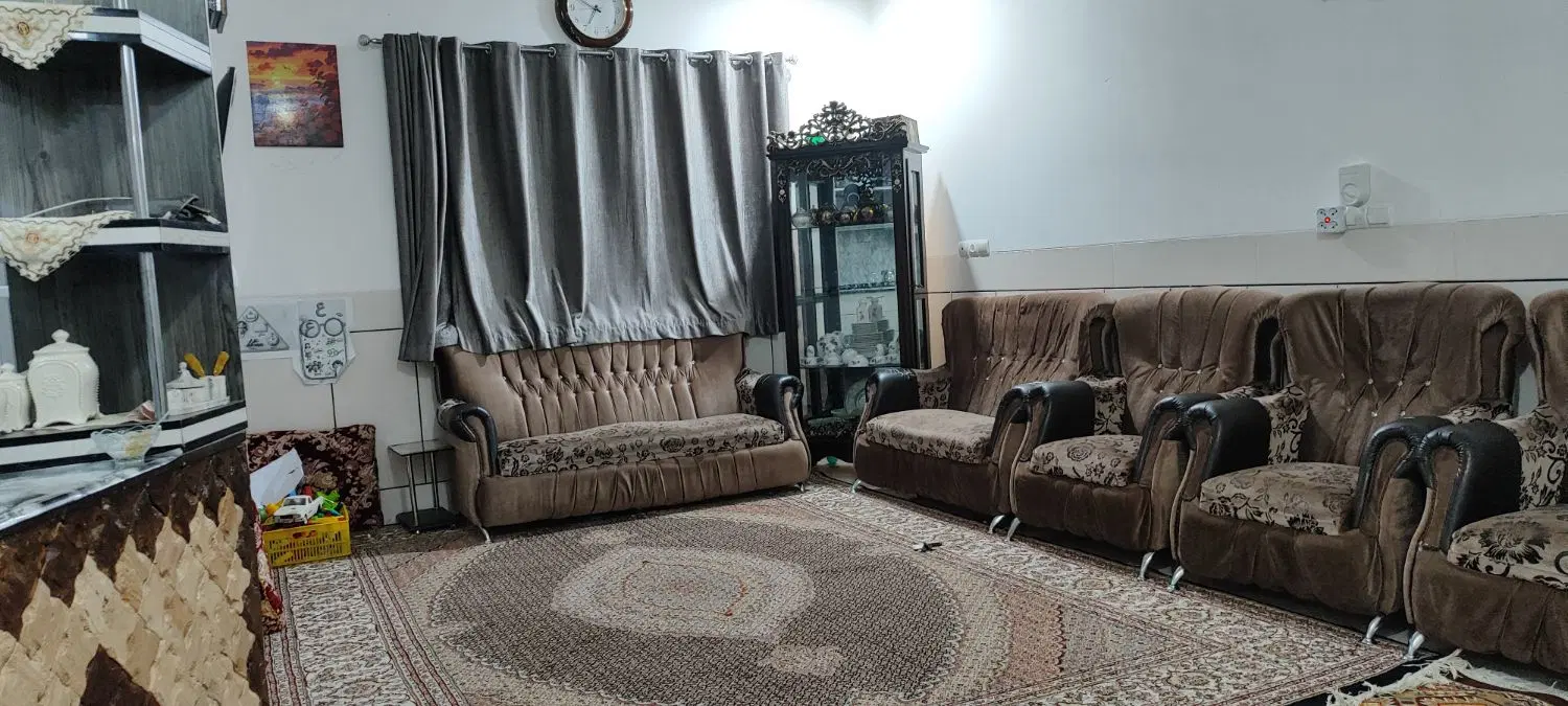 خانه مسکونی مهریز