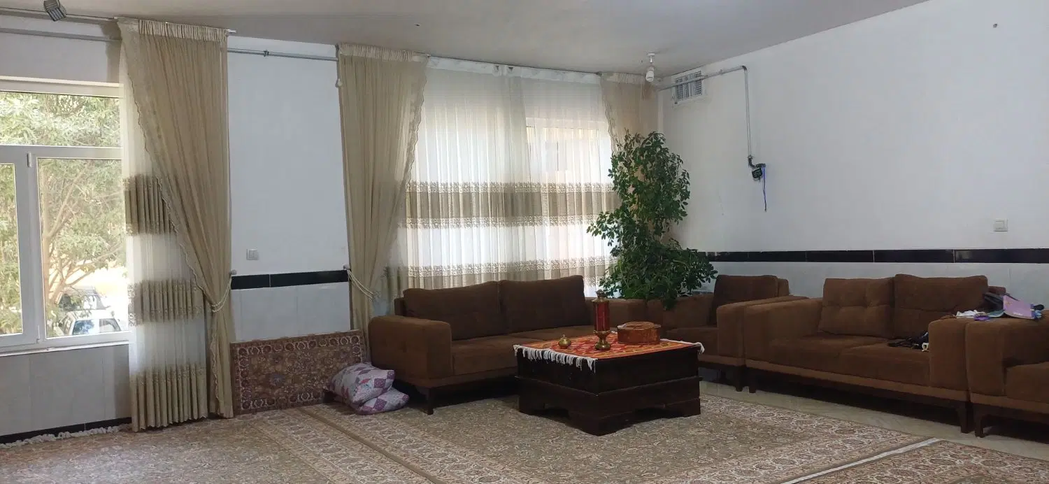 ۹۳ متری. خوش نقشه. تک واحدی