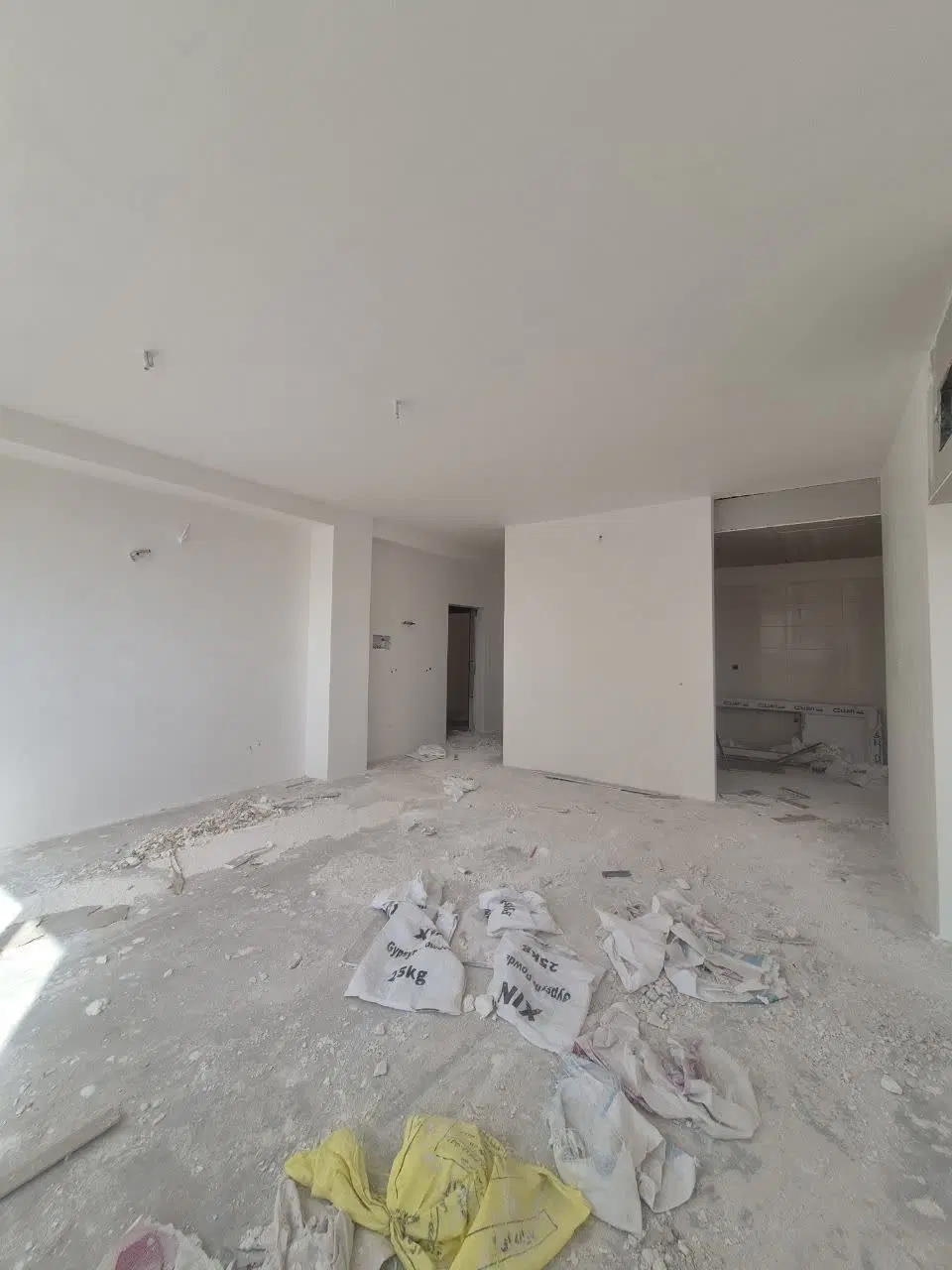 فروش یک واحد آپارتمان