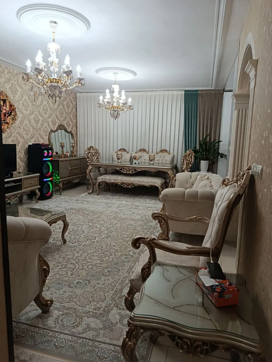 واحد فروشی