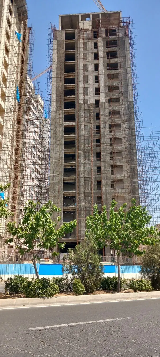مشارکت در ساخت منطقه ۲ و ۵