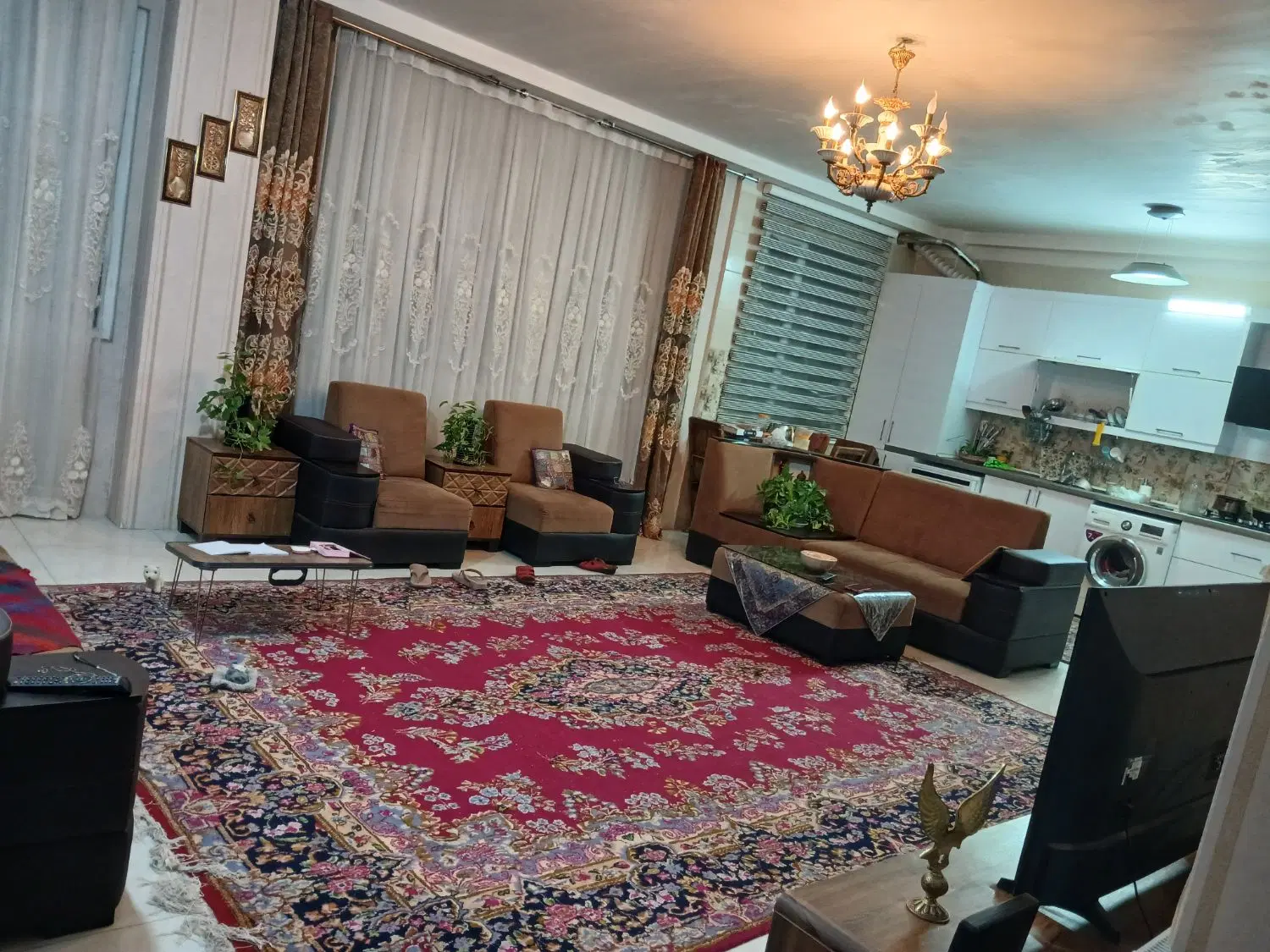 واحد متراژ مناسب با نورگیری