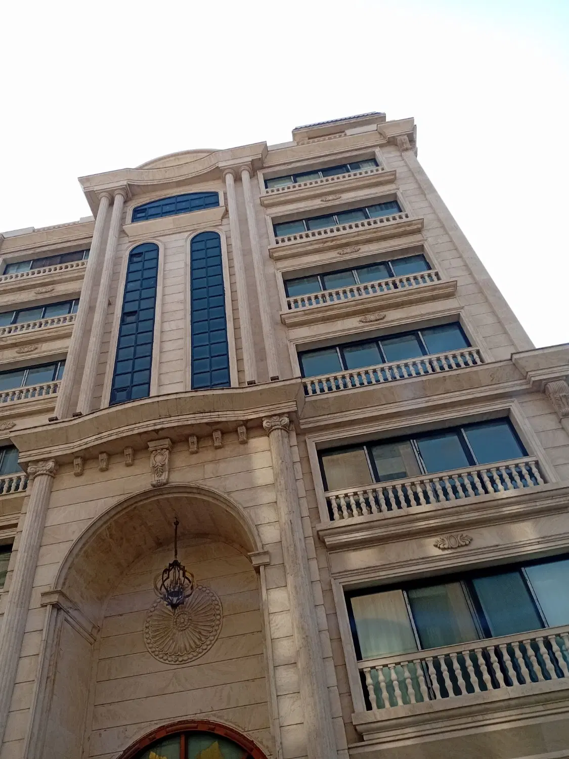 فروش اپارتمان ۲۲۰متری ۳خواب زوج هرا،