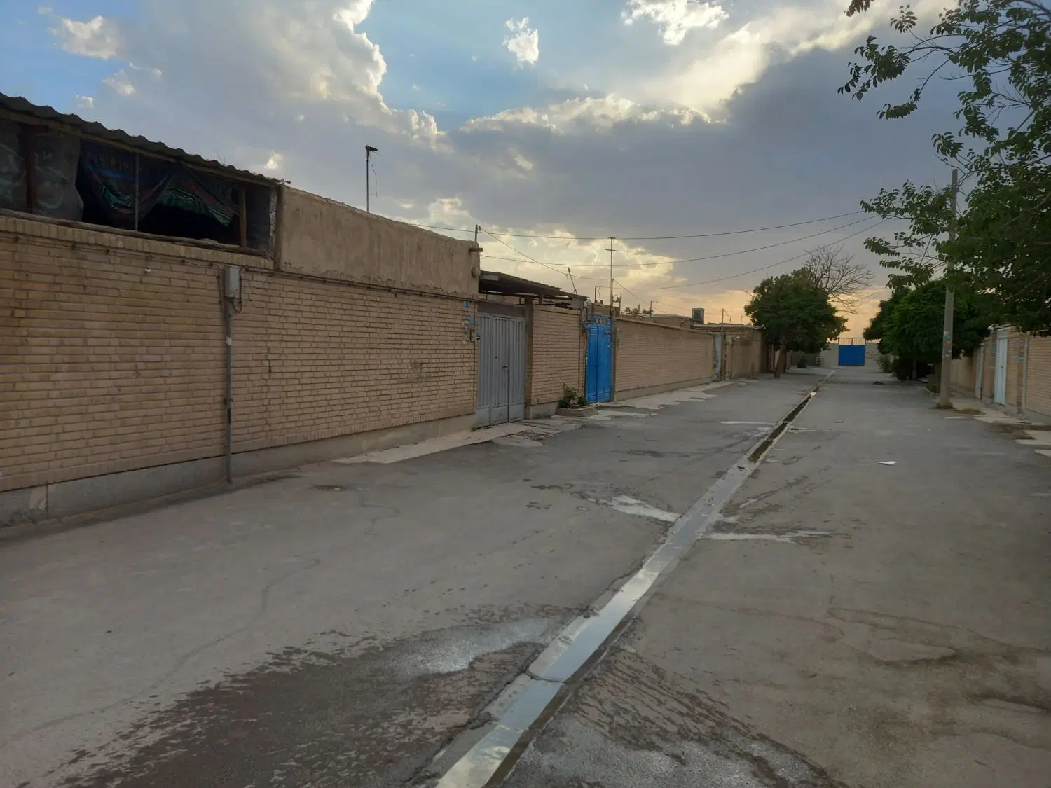 زمین ،کارگاهی‌،باغی،مسکونی