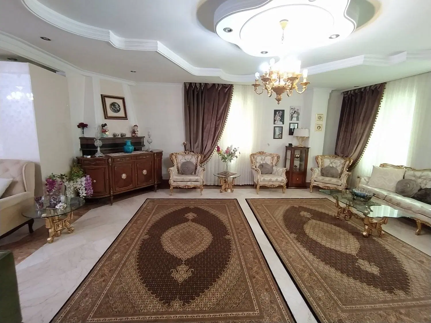 ۱۶۵متر باکس طلایی پونک_ ۱۰ ساله فول _ تک واحدی