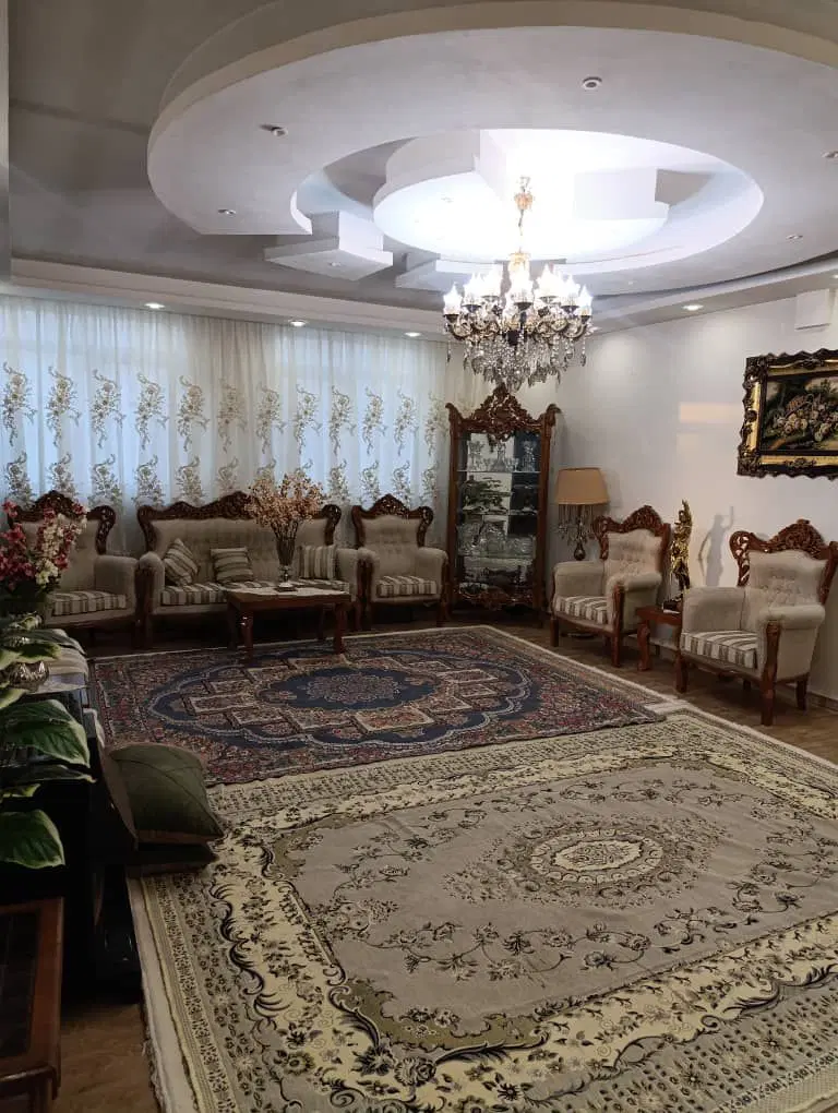 106 متر دو خواب لوکس