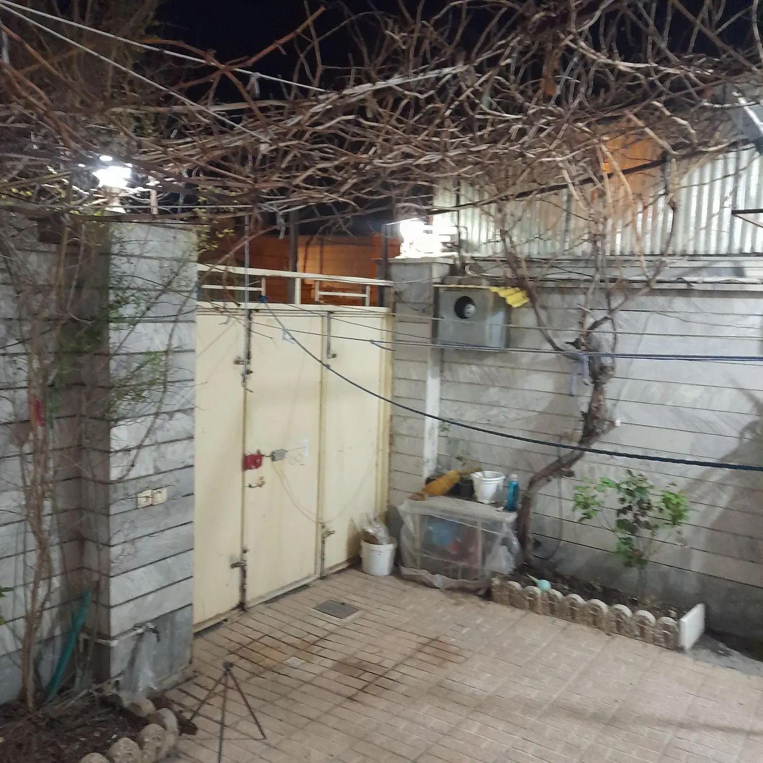 فروش خانه ویلایی۱۱۴متری دوخواب درشهرک علوی