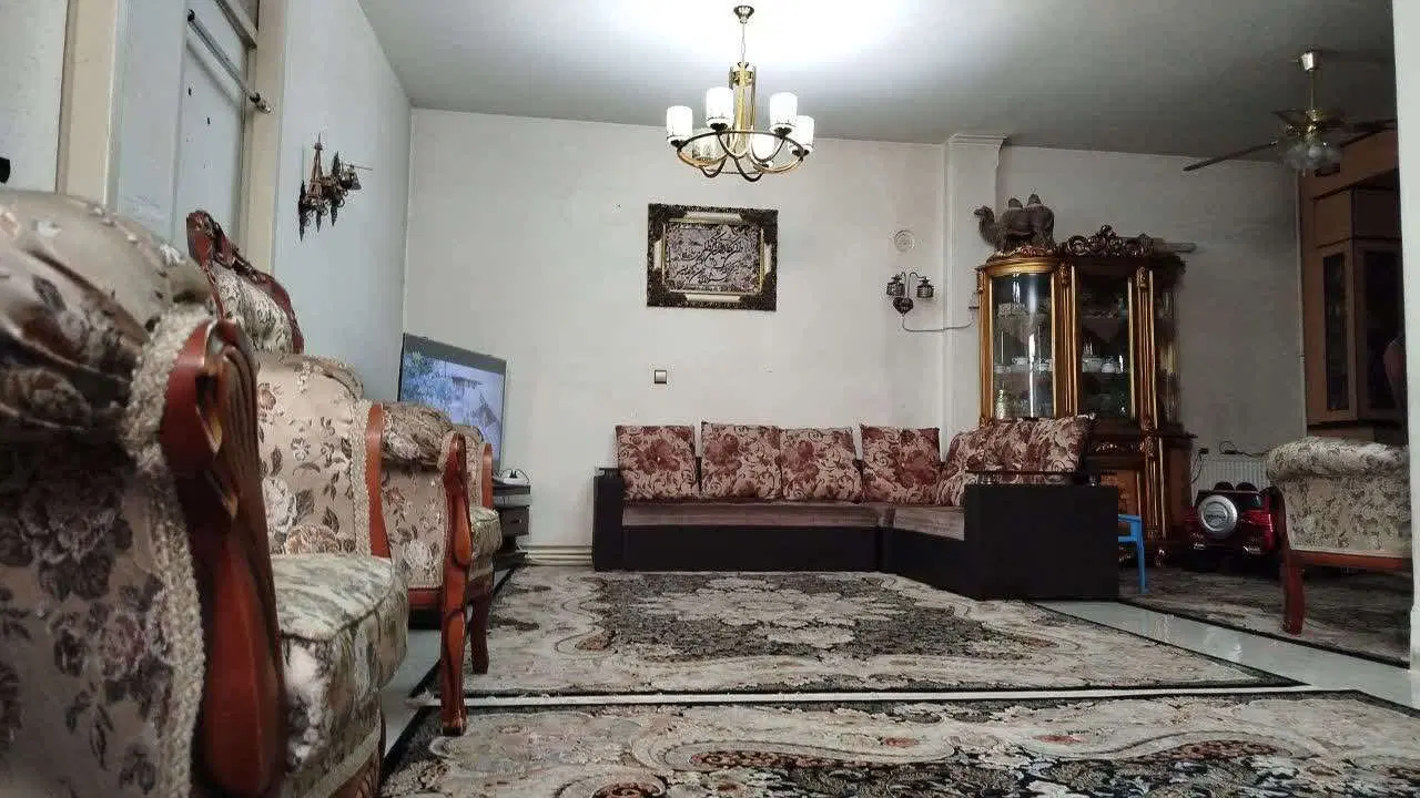 آپارتمان 110متری حیاط دار در شهرک سپاه