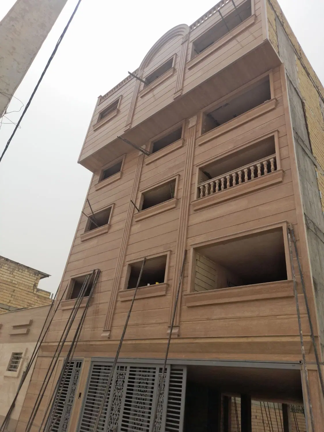 فروش آپارتمان نبوی منش