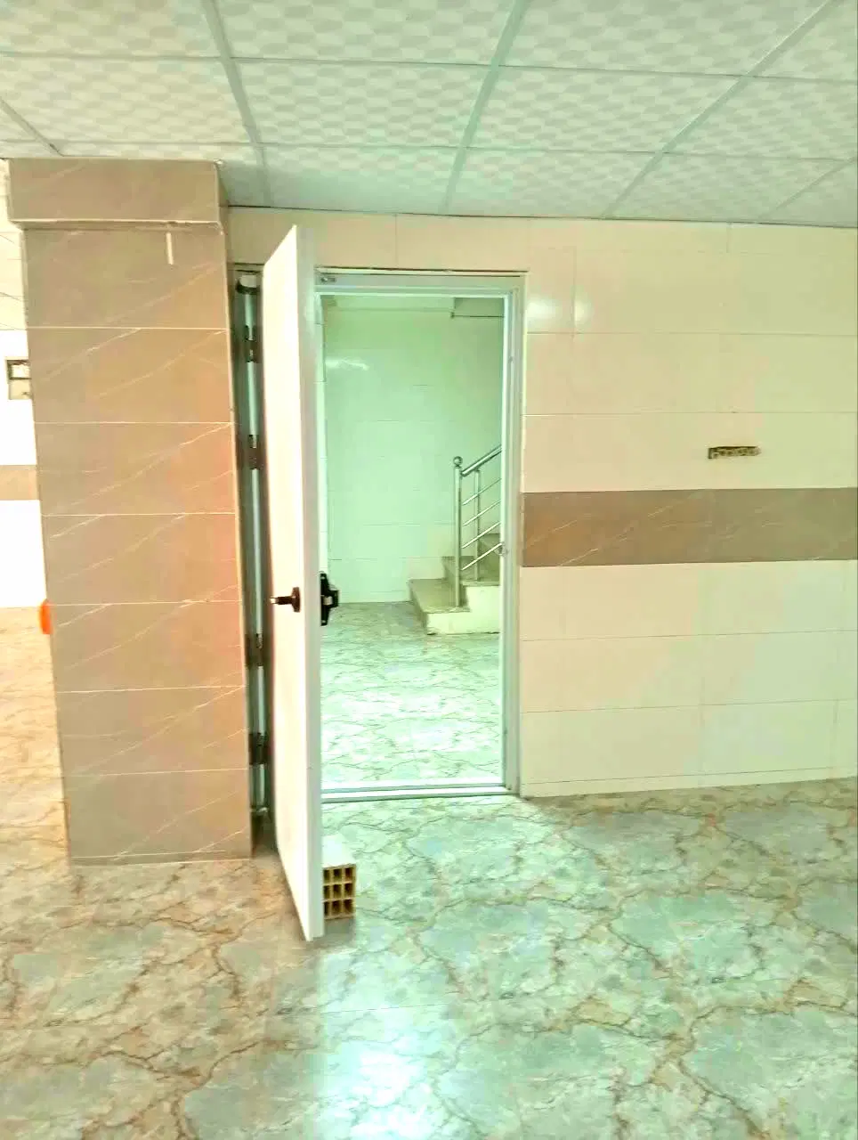 اجاره واحد ۱۲۵ متری  لوکس و نوساز  فرهنگیان فاز ۲