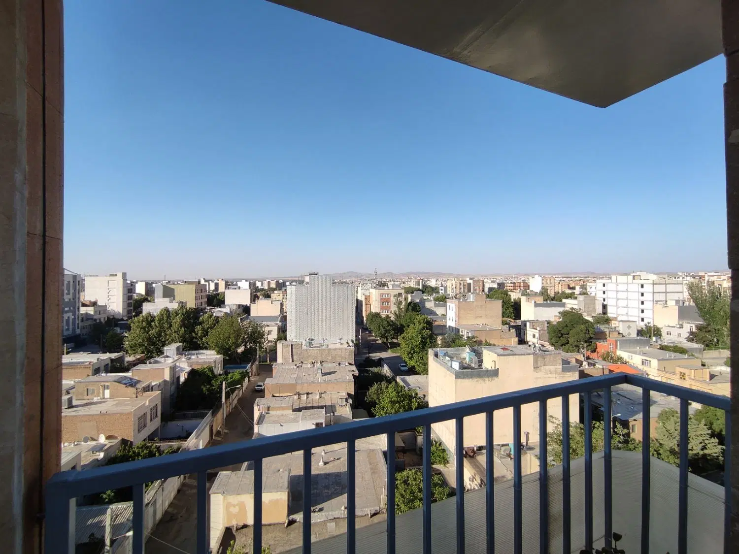 فروش پنت هاوس لاکچری در شهر همدان