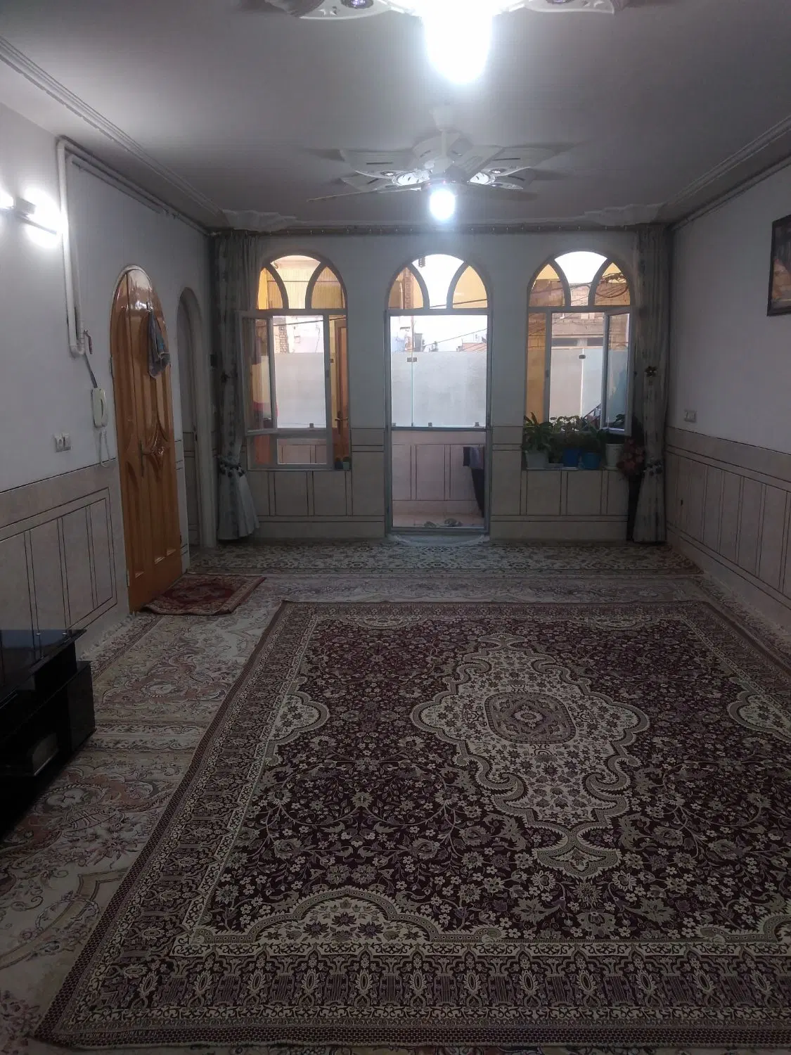 فروش منزل شمالی 2طبقه