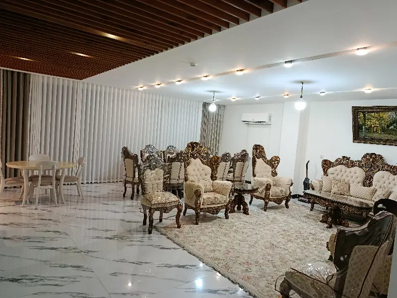 رهن کامل واحد ۱۶۰ متری با ۴۰ متر تراس