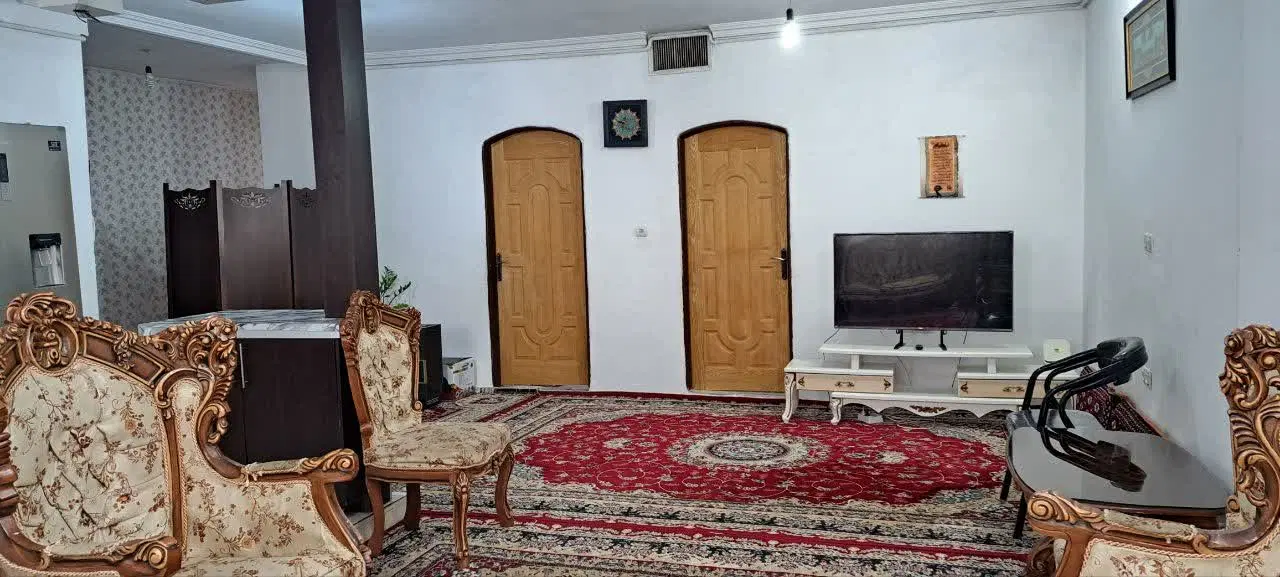 آپارتمان طبقه دوم تمیز رهن و اجاره