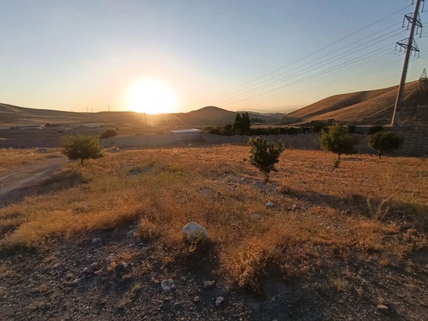 فروش قطعه زمین در کوی نیاوران فاز ۲ شادباد‌ مشایخ