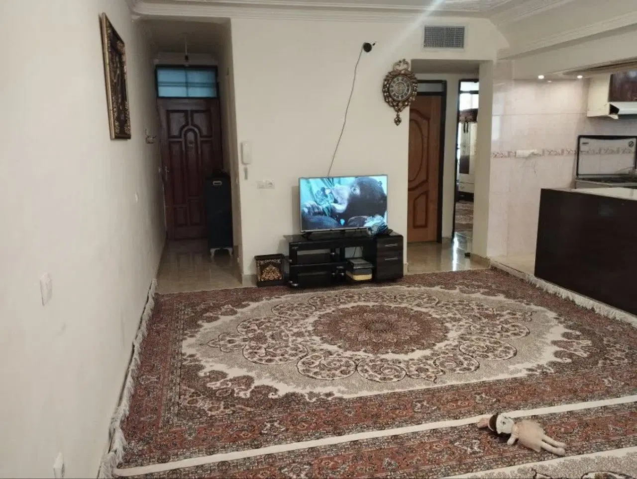 آپارتمان 90متری مجتمع بزرگمهر