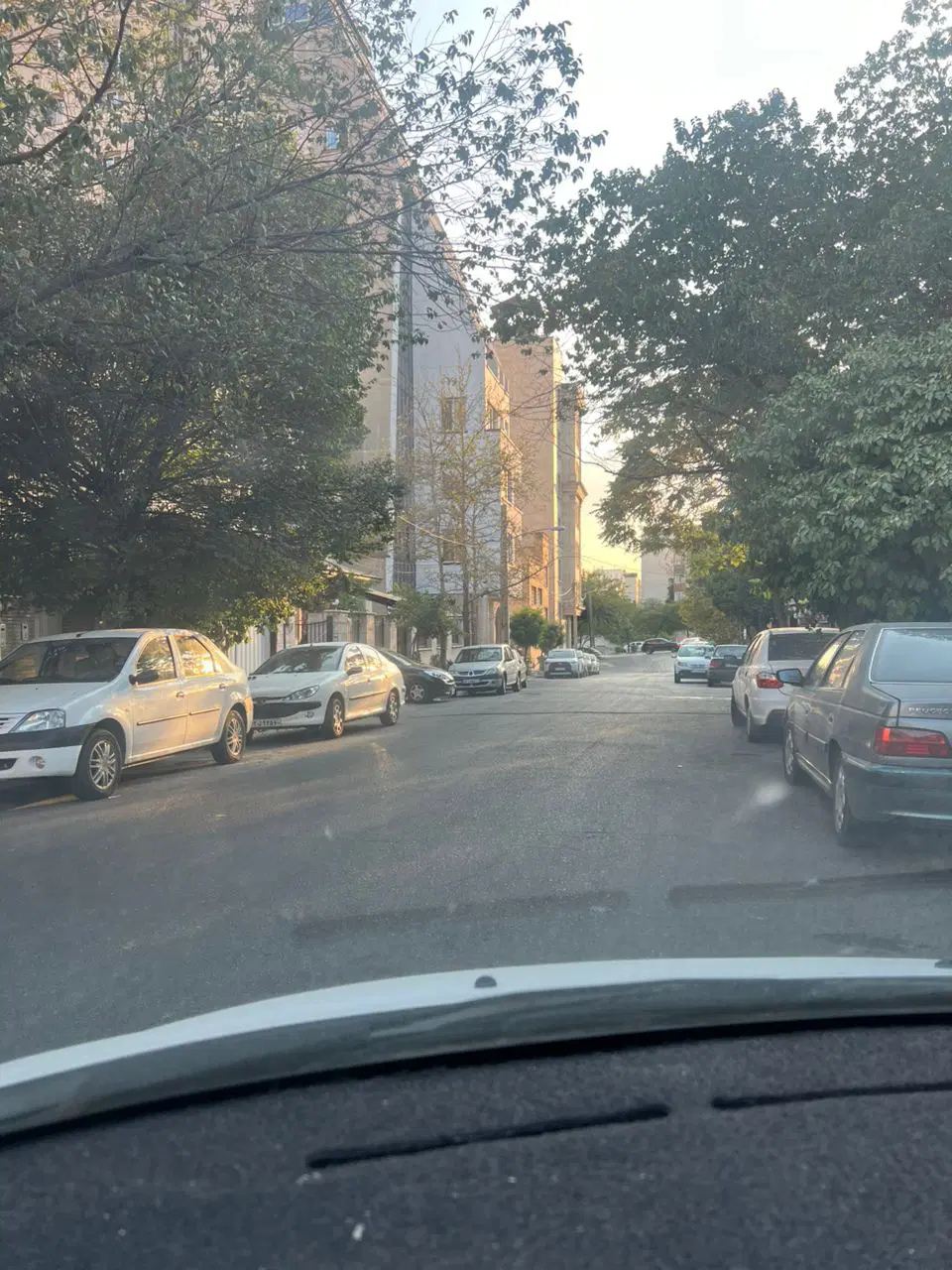 ۱۰۰۰متر زمین با ۱۰طبقه جواز ساخت صرافها سعادت اباد
