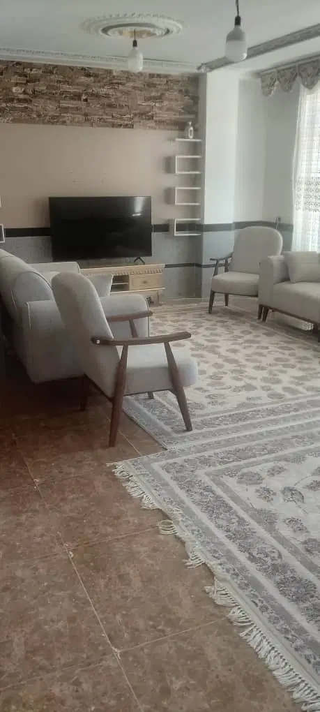 اجاره واحد ۱۰۰ متری دو خوابه