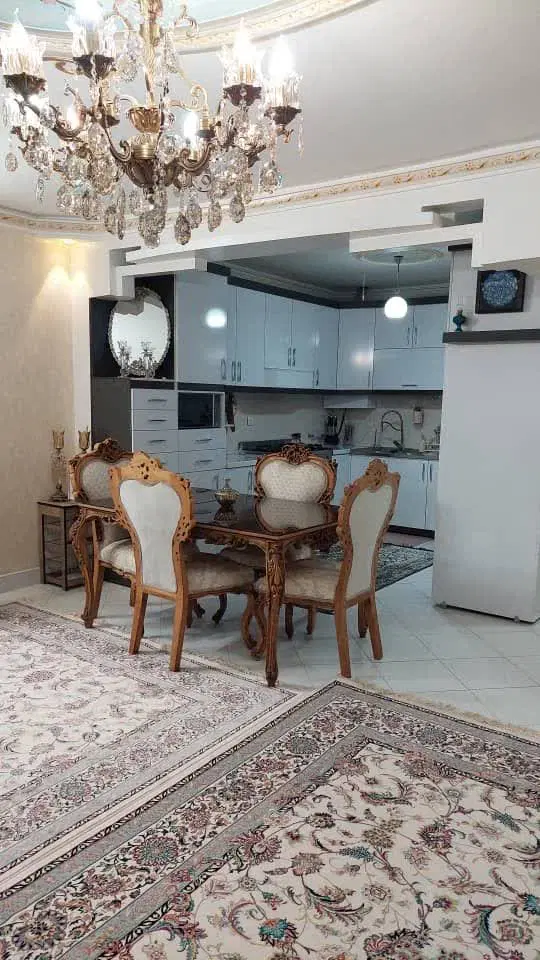 معاوضه واحد ۱۰۷متری شهر اصفهان با واحد قشم