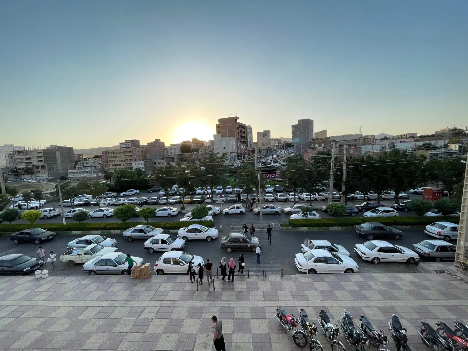 ۳۳۰ متر زمین شهرک پارسیلون فروردین