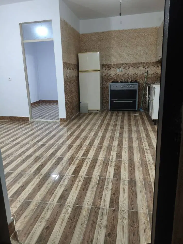 واحد هم  کف ۶۰متر