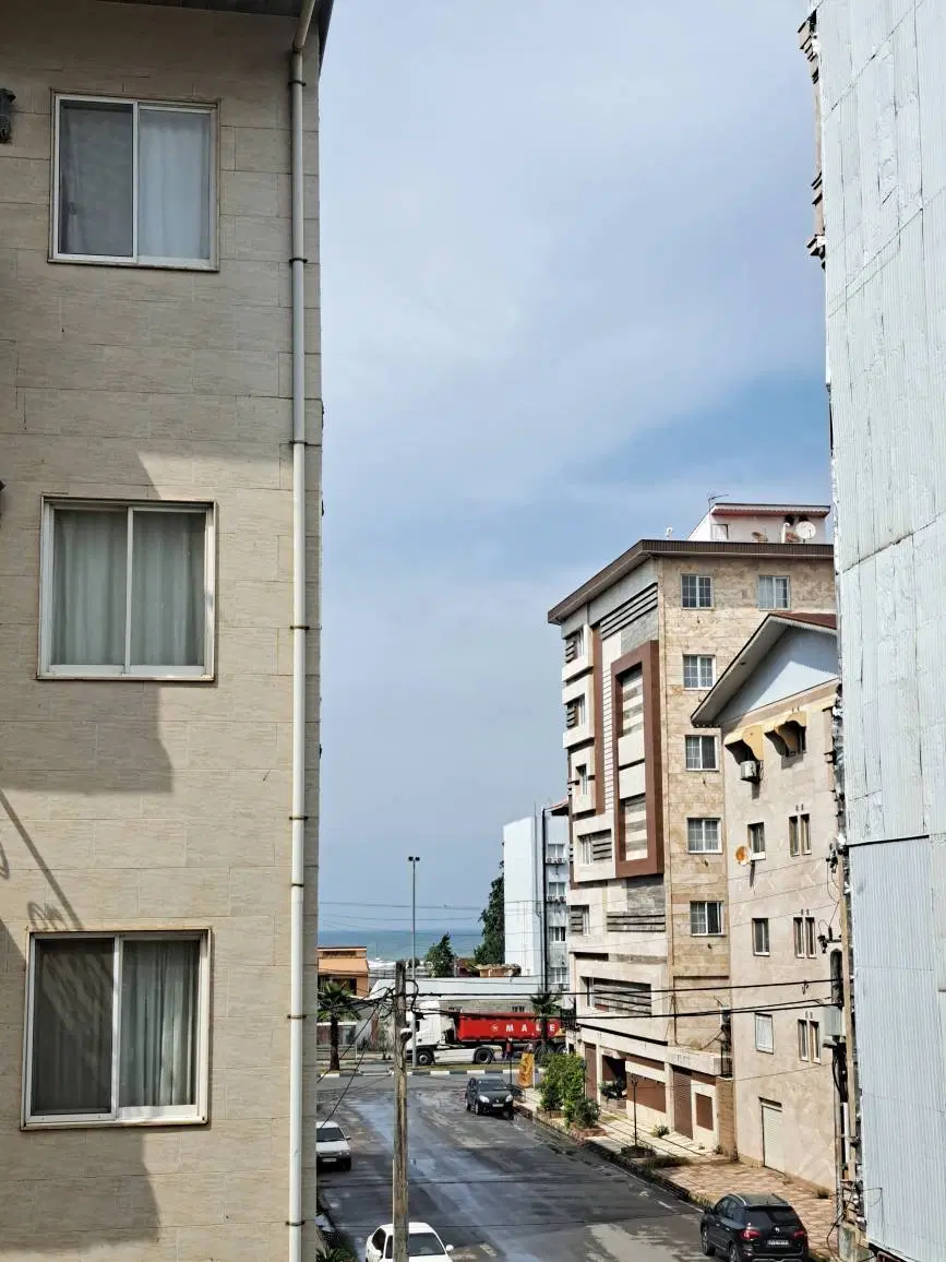 آپارتمان ۷۰ متری۲ خوابه نوساز فول( بندرانزلی اطبا)