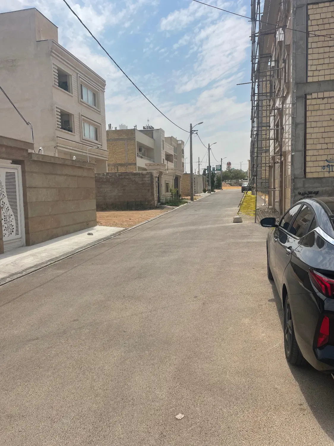 فروش زمین ۲۱۵ متر درب ازحیاط با پروانه ساخت