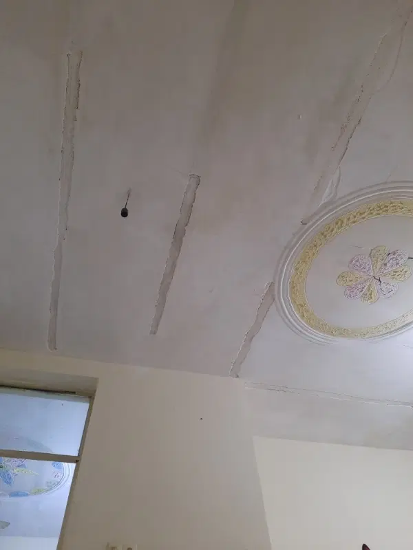 مستاجرم